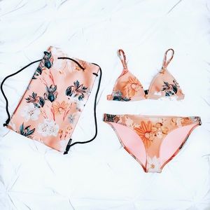 Triangl Bikini Set